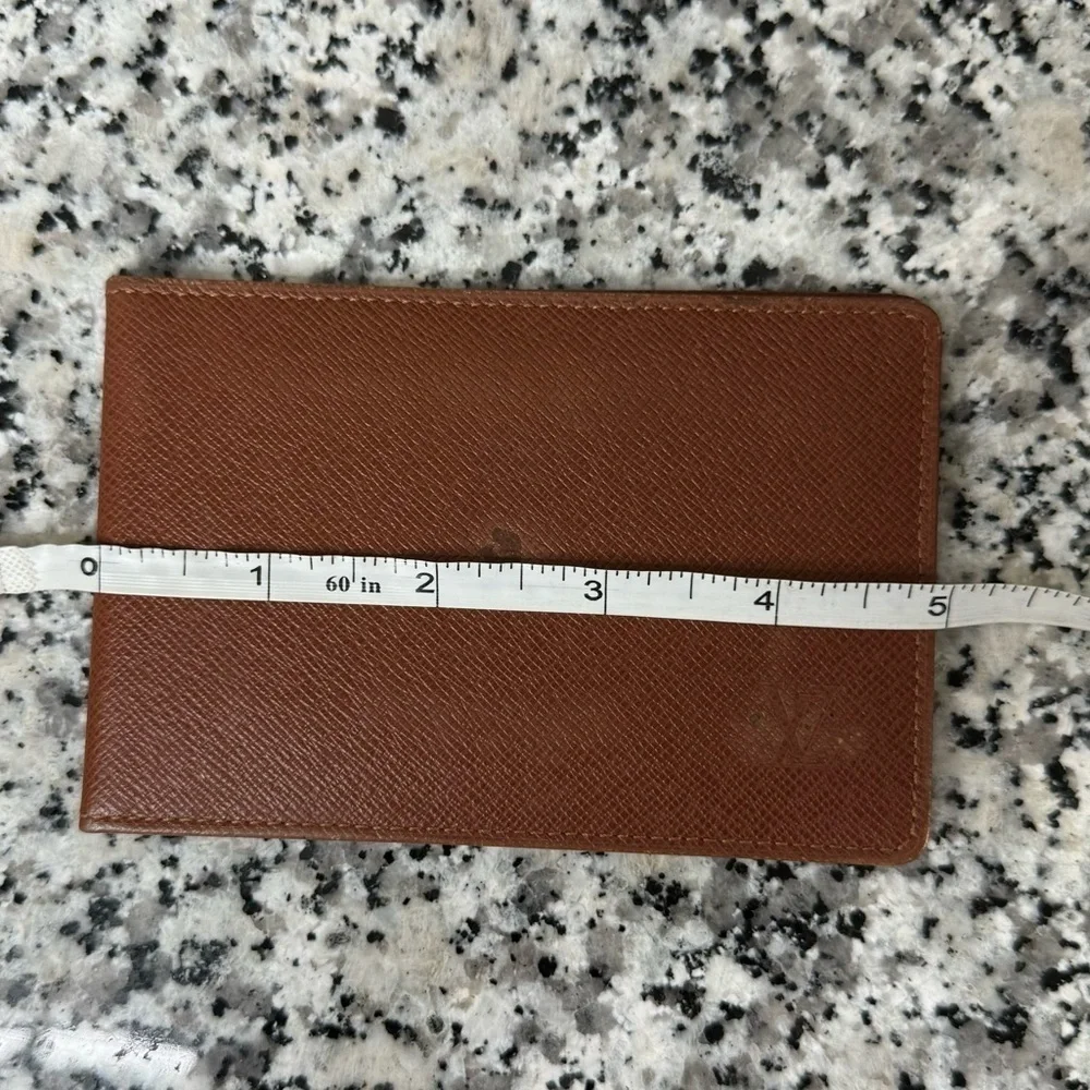 Louis Vuitton | Brown Taiga Men's Wallet Card Holder